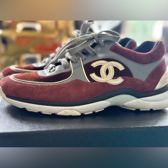 USED WOMEN CHANEL TRAINERS SUEDE - Picture 9 of 10